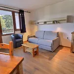 2 Pieces Confortables, Skis Aux Pieds, 4 Personnes - Fr-1-182a-12 Apartment Courchevel