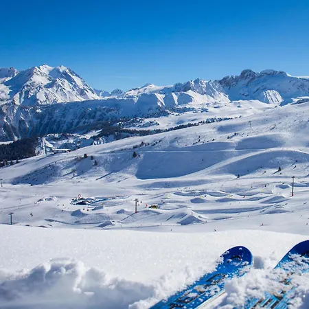 Confortable 2 Pièces Skis Aux Pieds Pour 4 Pers - Fr-1-182a-12